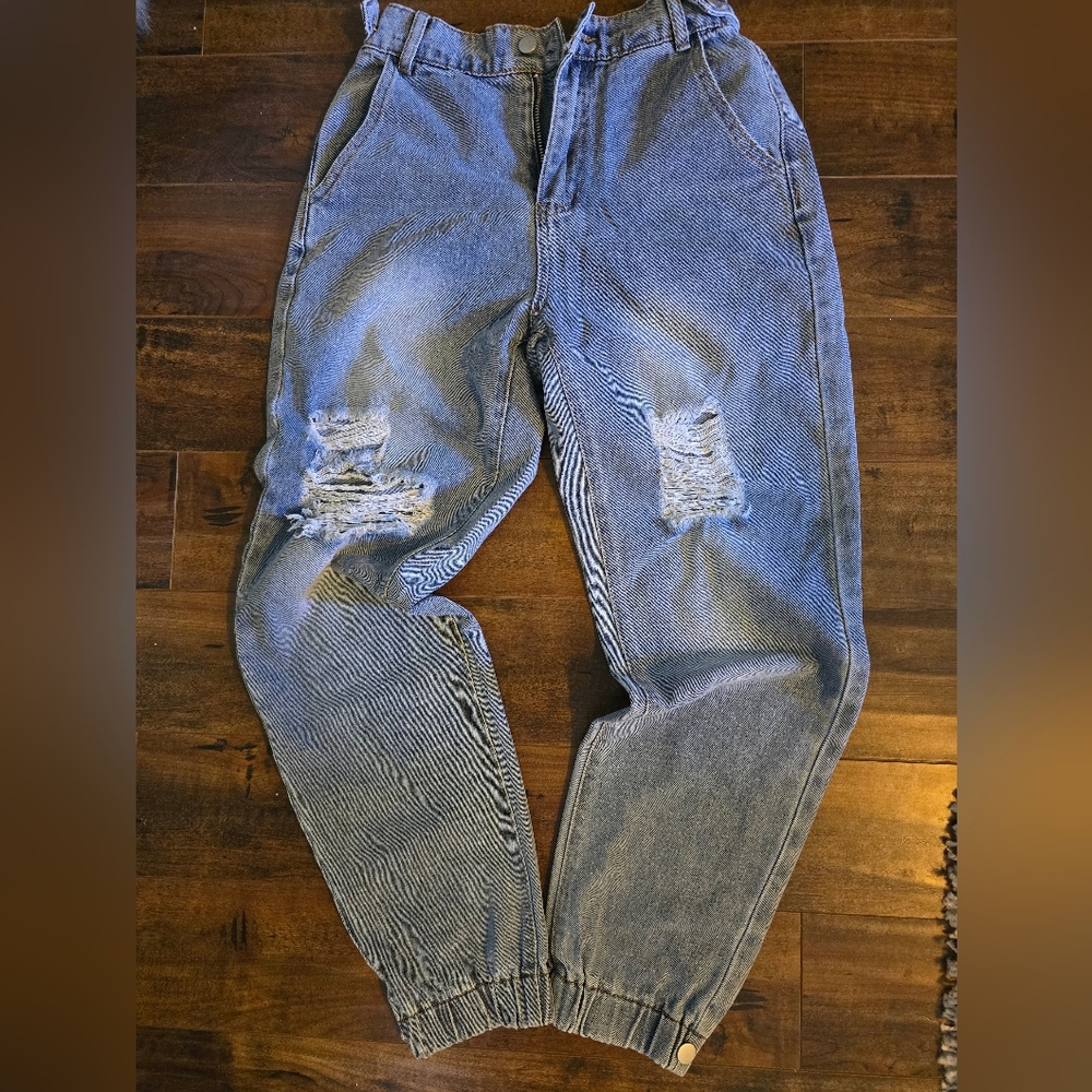 BOGO SHEIN Relaxed Fit Harem Style Jeans